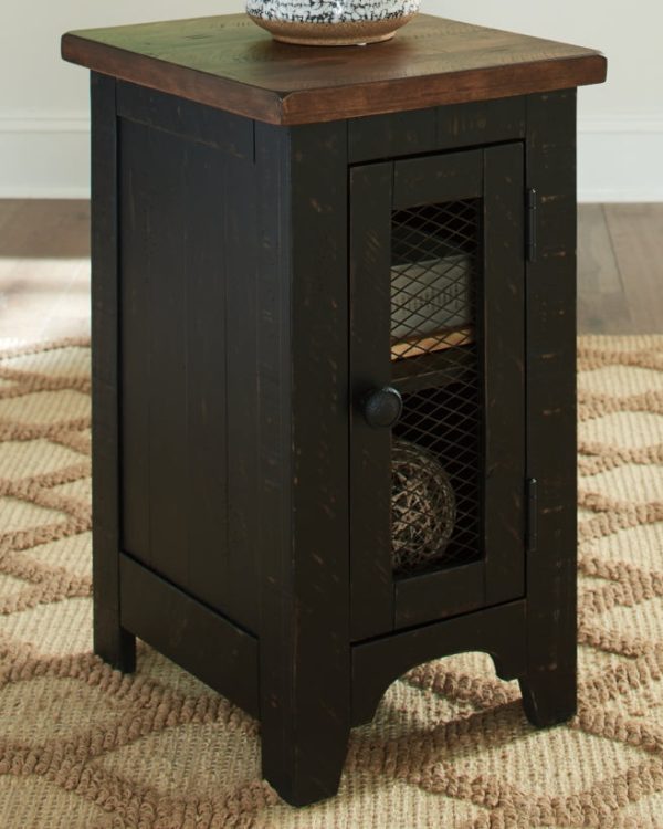 Valebeck 2 End Tables Online Hot Sale